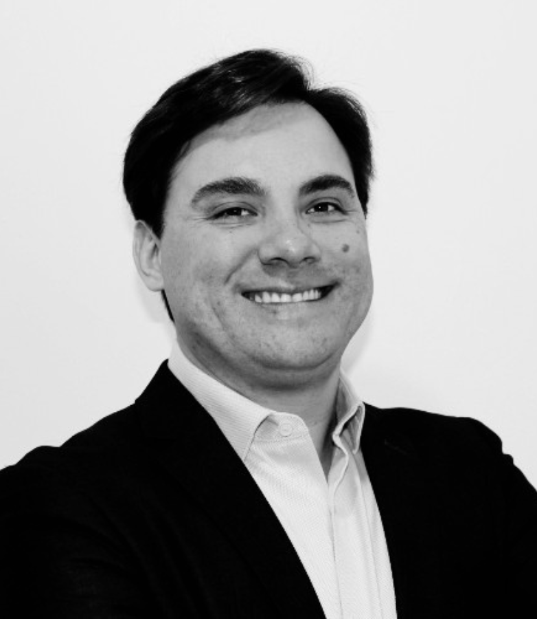 Headshot of Ricardo Tozati, CTO at Soreto. Black and white. 